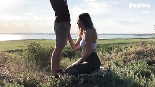 A man fucked a girl in nature during her training session outdoors