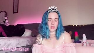 Bad Dragon’s huge cock destroys Princess’s asshole in intense anal gape
