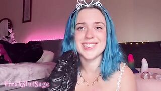 Bad Dragon’s huge cock destroys Princess’s asshole in intense anal gape