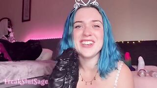Bad Dragon’s huge cock destroys Princess’s asshole in intense anal gape