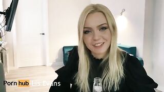 A beautiful neighbor came to visit and got an amazing blowjob