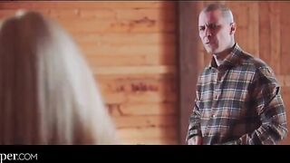 Sexual girl Jazlyn likes guys with a bad reputation