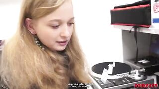 Girl was fucked at a fake casting for the sake of money on DudCast