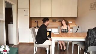 Girl agreed to have sex for a rent discount with the agent