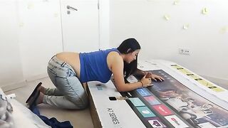I had sex with my stepmom through a hole in the box, she thought it was my dad
