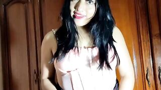 I fucked my neighbor, she’s a horny TikTok addict