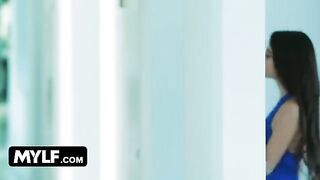 India Summer, a naughty MILF, advised Arielle Faye’s boyfriend and got intimate