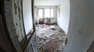 Walk around the horrible buildings with my hot girl in POV