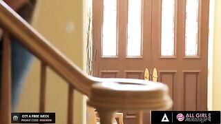 Carter Cruise practices with her bestie Riley Reid to become a great masseuse