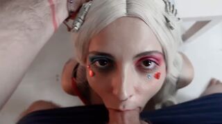 Harley Quinn gets her big ass stuffed with a butt plug while sucking dick