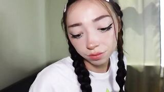 Stepsister twerks on dick before parents come home