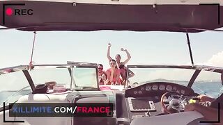 Busty cougar gets her tight asshole gapped on the yacht