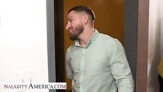 Richelle Ryan, tired of her husband's lack of attention