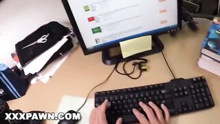 A desperate college girl got banged in a pawn shop
