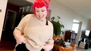 Proxy Paige serves up a hot plate of pasta for your eyes