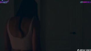 Strap-on Halloween XXX parody with intense lesbian action