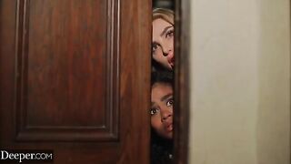 Scarlit Scandal and Kenzie would like to play with a dominant host
