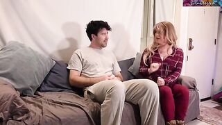 A stepmom helped her stepson when he couldn´t control his urges