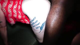 A hot wife gets her asshole gapped by a BBC on reunion day
