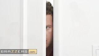 Coco Lovelock squirts while giving a blowjob to her stepbrother in a hot Brazzers scene