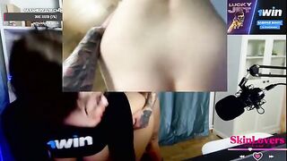 A streamer girl showed her holes to her viewers for a donation