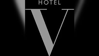 Two hungry girls seduced a hotel employee for hardcore fun