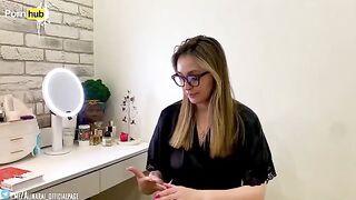 Yes, my stepmom is a bitch, but she’s so hot to fuck