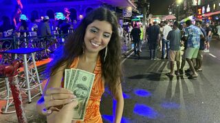 Babe agreed to sex for money on the street, no trance though