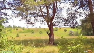 Stranger pleases the girl by cumming inside her