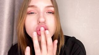 A young cute girl with a juicy ass masturbates at home and reaches a powerful orgasm