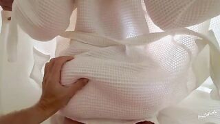 I shook my juicy ass for my stepbrother, he couldn’t resist!