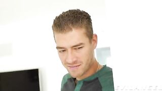 Jaye Summers cheats on her BF in hardcore style, getting fucked hard