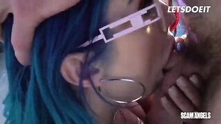 Emily Willis and Jewelz Blu seduced the lucky guy
