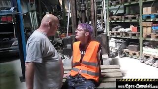 Klimaaktivisten gefickt von Egon Kowalski - runder Bockballtrichter