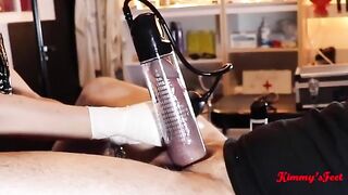 The dick gets bigger after using a vacuum pump, watch the process in 60fps