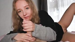 An 18-year-old cute girl shared her thoughts on a personal matter