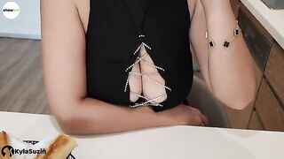The girl is looking for excuses to get fucked by using her neighbor