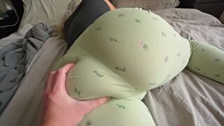 Sensual sex with a thick ass woman when her panties are on the side