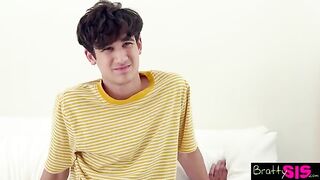 Step Sis "I wouldn't suck your dick if it was the last dick on earth" S19:E6