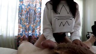 A hot amateur couple enjoy reverse cowgirl sex early in the morning