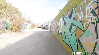A man seduced a girl and fucked her on the street in public