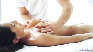 The guy seduced a girl by offering her a relaxing massage