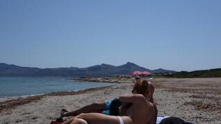 A blowjob with an unfamiliar guy on the beach in HD