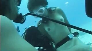 Fucked a girl with a hairy pussy in the water