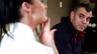 Alektra Blue rubs her client’s cock through his pants with her tits