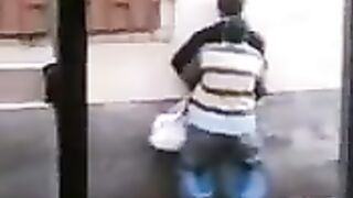 I wanted to have sex on the street, no need to go inside