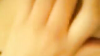 The pretty woman played with her pussy and made cum, showcasing her juiciness