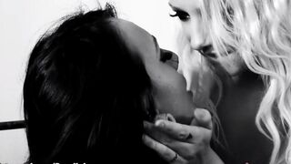 Lesbians have fun with their new dildo in bed