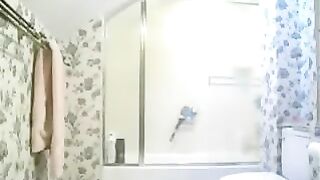 Camera in the toilet, piss and spying - don't peek!