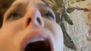 A man got a blowjob from his hairy pussy